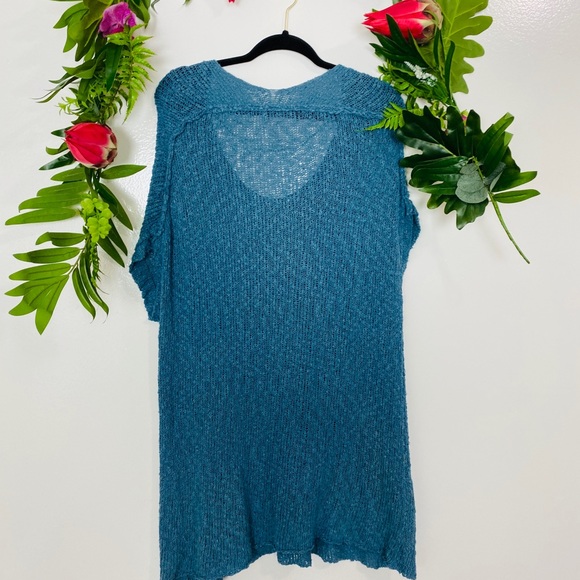 Free people knit beach cover up size medium - Picture 5 of 6